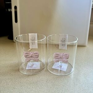 Set of Two Glasses with Pink Bow Design